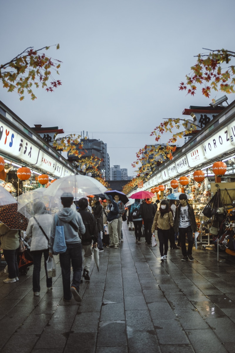 large group of people, women, street market, market, travel, building exterior, 5K, market stall, city, taitō-ku, sensoji temple, sensō-ji, sky, japan