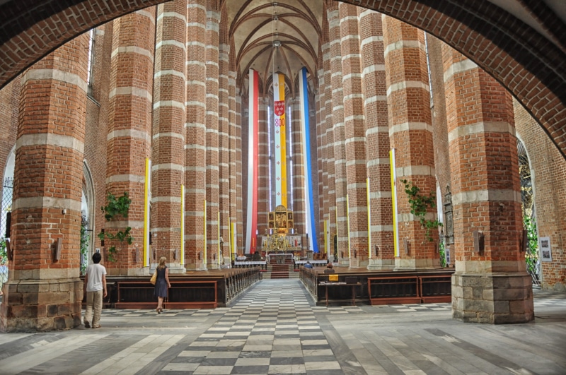 crafts, pane, poland, glass, building exterior, belief, faith, the past, minor basilica, architecture, skylight, place of worship, basilica of st, church