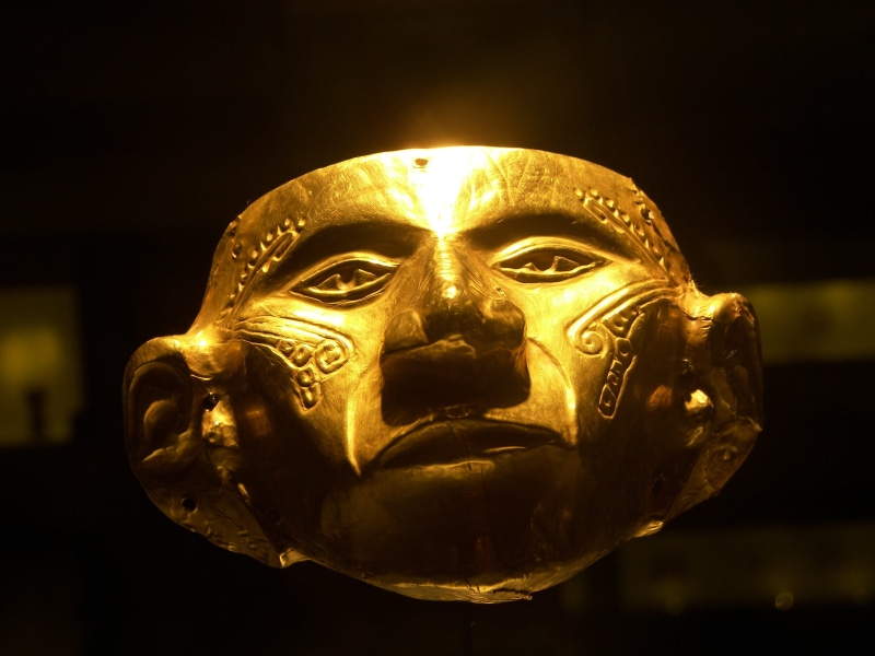 mask - disguise, no people, history, colombia, old, pre columbian, sculpture, gold colored, craft, single object, human representation, close-up, art and craft
