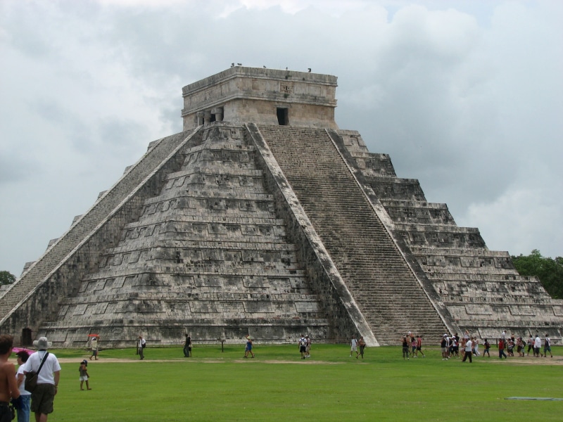 building exterior, mexico, day, ancient civilization, ancient, sky, real people, kukulkan Pyramid, cloud - sky, the past, large group of people, mayas