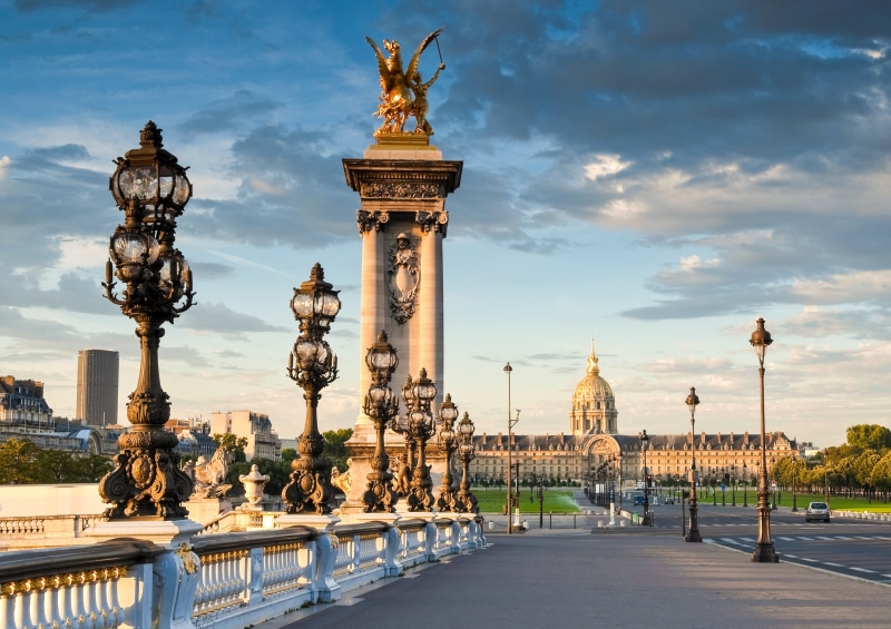lights, Palace, city, street, Avenue, no people, the past, outdoors, Paris, sculpture, statue, structure, 2K, Pont Alexandre III, building, creativity