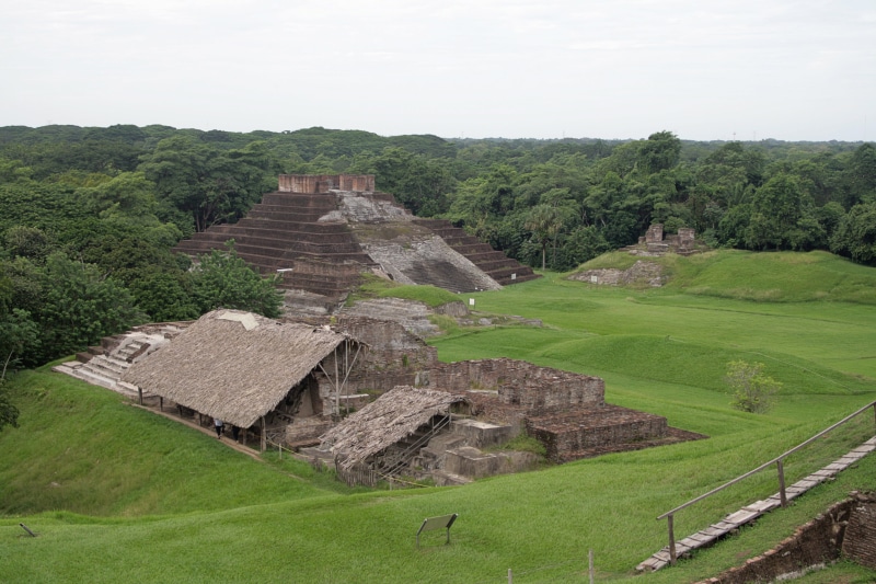 built structure, stone, plant, temple, piramide, no people, architecture, ruins, mexico, tourism, outdoors, prehispanic, travel destinations, monument
