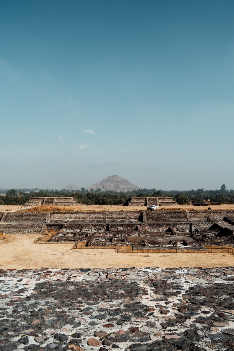 field, teotihuacan, the past, non-urban scene, copy space, nature, environment, landscape, day, building exterior, climate, blue, pyramid, history, built structure