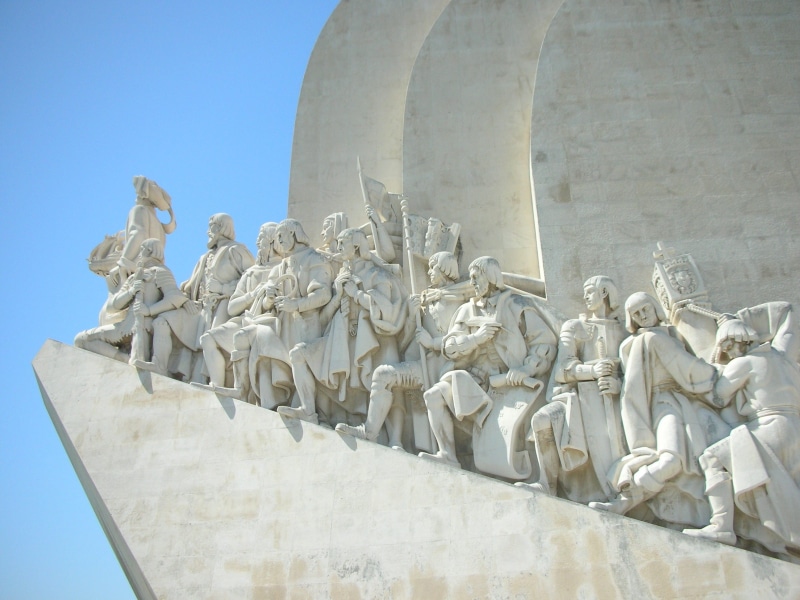male likeness, lisbon, built structure, history, 2K, creativity, colombo, no people, low angle view, day, representation, art and craft, human representation