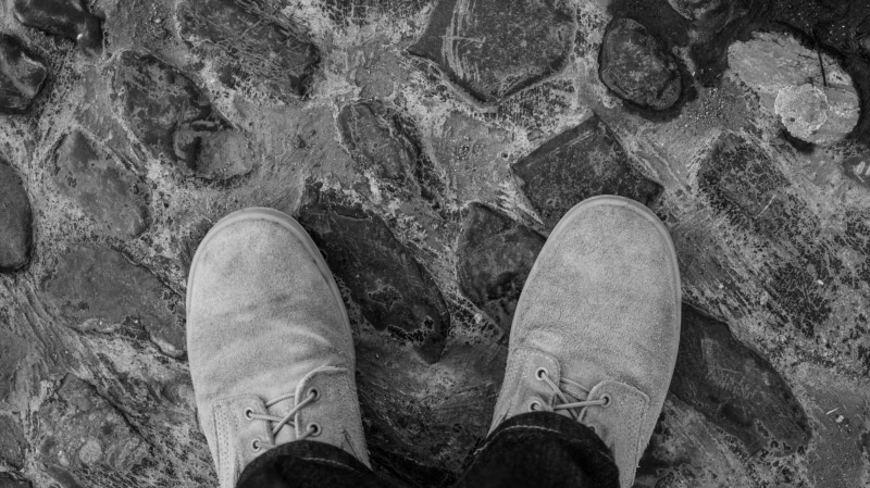 outdoors, directly above, temple bar, human body part, sand, lifestyles, ireland, body part, day, real people, fifty, dirt, unrecognizable person, solid