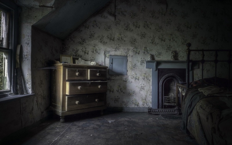ceiling, wall - building feature, messy, old room, house, home interior, interior design, furniture, old, architecture, obsolete, Others, domestic room