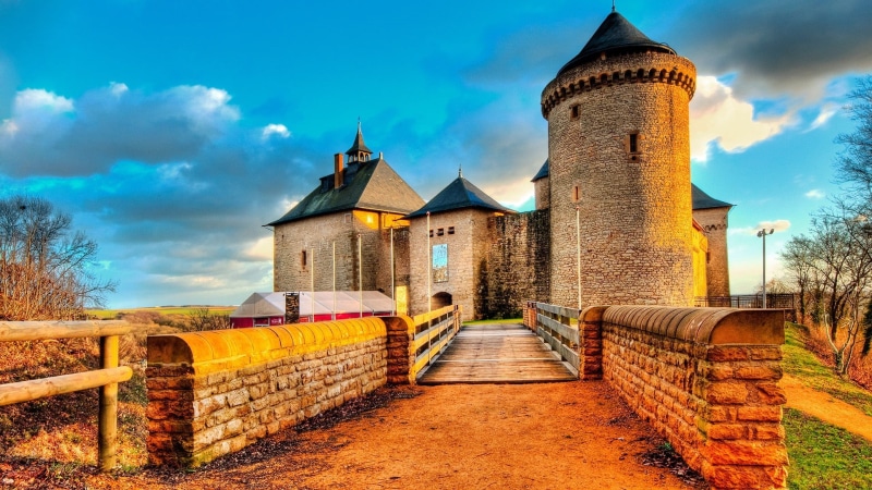 castle, the way forward, direction, white, built structure, trees, fence, history, tower, the past, nature, cloud - sky, clouds, concrete, plant, land