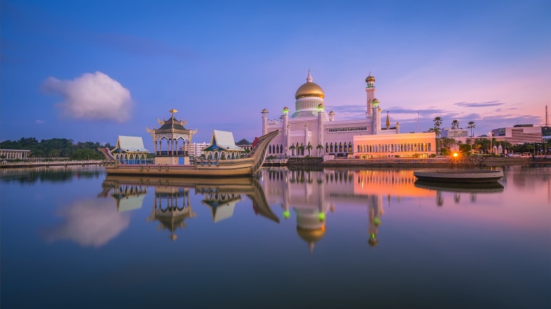 Bandar Seri Begawan, Brunei, Sultan Omar Ali Saifuddin Mosque, Royal mosque, 1080P