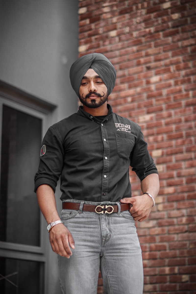 casual clothing, sardar, young men, 77d, adult, photography, 50mm, brick, three quarter length, person, males, clothing, hat, real people, model, poses