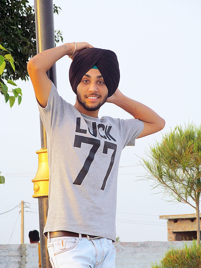 turban, casual clothing, plant, outdoors, singh, dastar, teenager, real people, sikh, front view, standing, three quarter length, portrait, sky, tree, nature