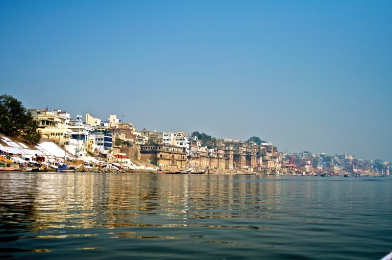 sea, religious, spiritual, white, house, culture, holy, ghat, beside, nautical vessel, brown, mode of transportation, ganga, transportation, 4K, cityscape