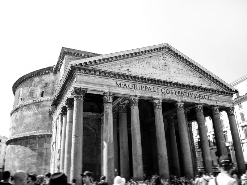 the past, low angle view, architecture, travel destinations, roman, roma, day, city, building, ancient civilization, group of people, nature, large group of people