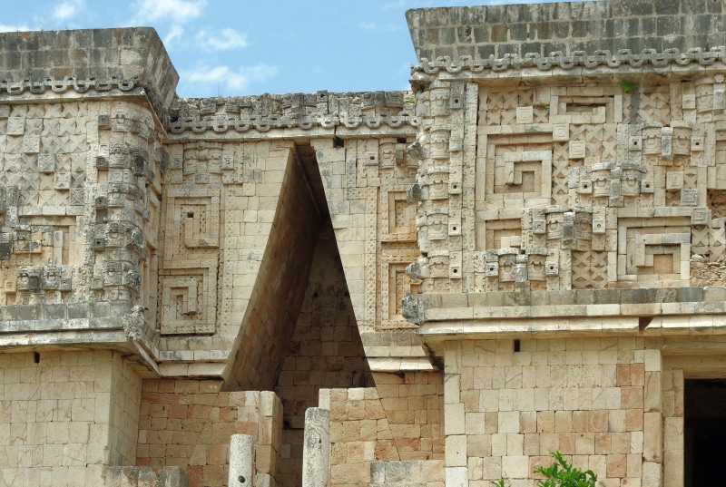 vault, old ruin, ancient history, yucatan, sky, old, day, low angle view, no people, building, outdoors, ruins, city, tourism, architecture, the past, 4K
