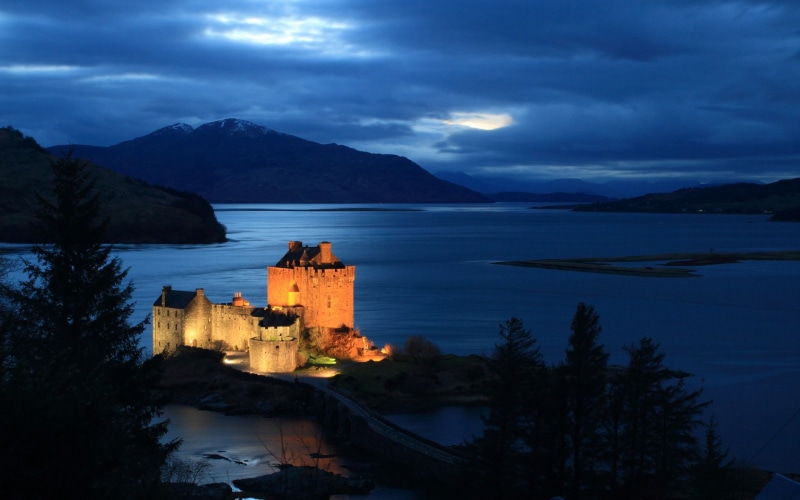 eilean donan castle, 2K