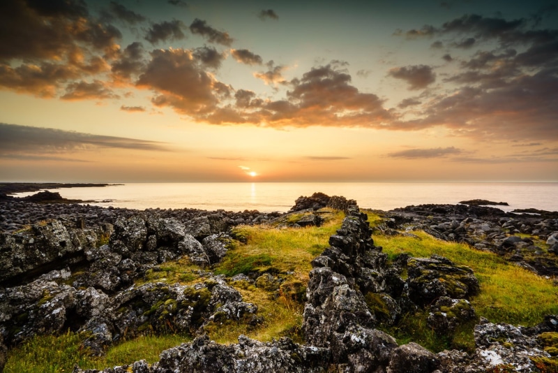 white, rocks, ground, grass, rock - Object, body, nd1, sea, lee, 720P, sony, gray, coastline, sunset, sky, dusk, green, gray rocks, outdoors, landscape