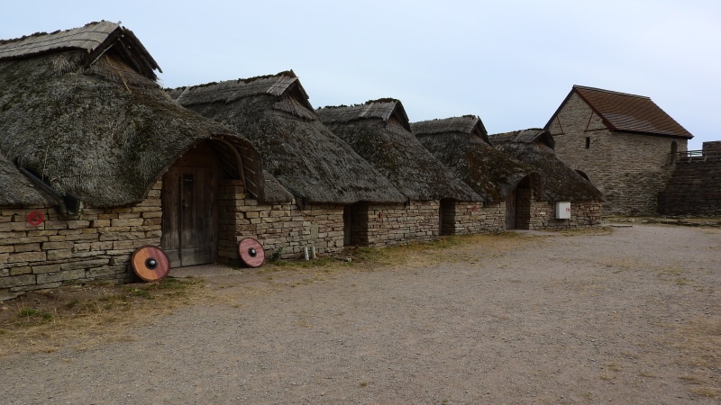 nature, sky, rural Scene, eketorps borg, solid, architecture, building, grass, daytime, village, squid, historical buildings, the past, blue, celtic settlement