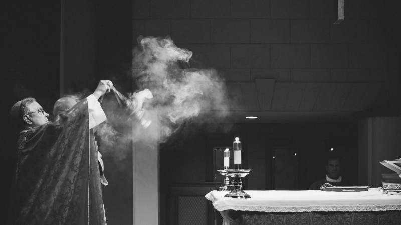 real people, bishop, catholic, liturgical, leisure activity, 2K, burning, flame, fire, liturgy, united states, celebration, lifestyles, ritual, men, one person