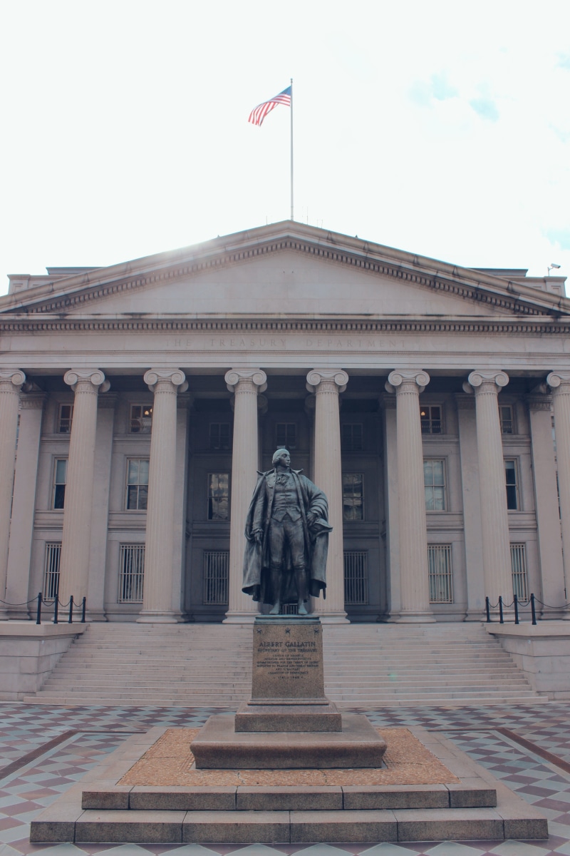 built structure, no people, travel destinations, outdoors, male likeness, lafayette square, lafayette, park, representation, the past, 5K, architecture