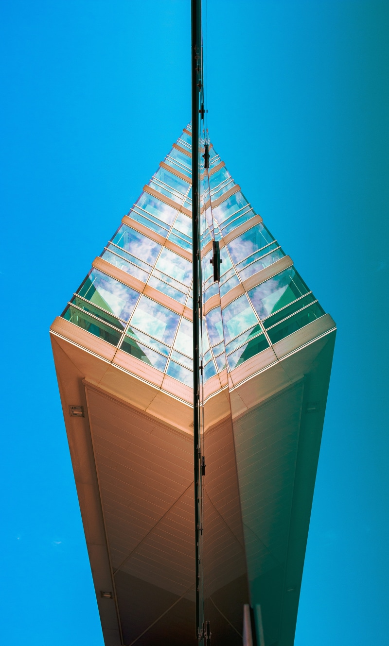 sky, building, tall - high, perspective, architecture, reflexion, 100d, pole, building exterior, day, blue, nautical vessel, österreich, sailboat, transportation