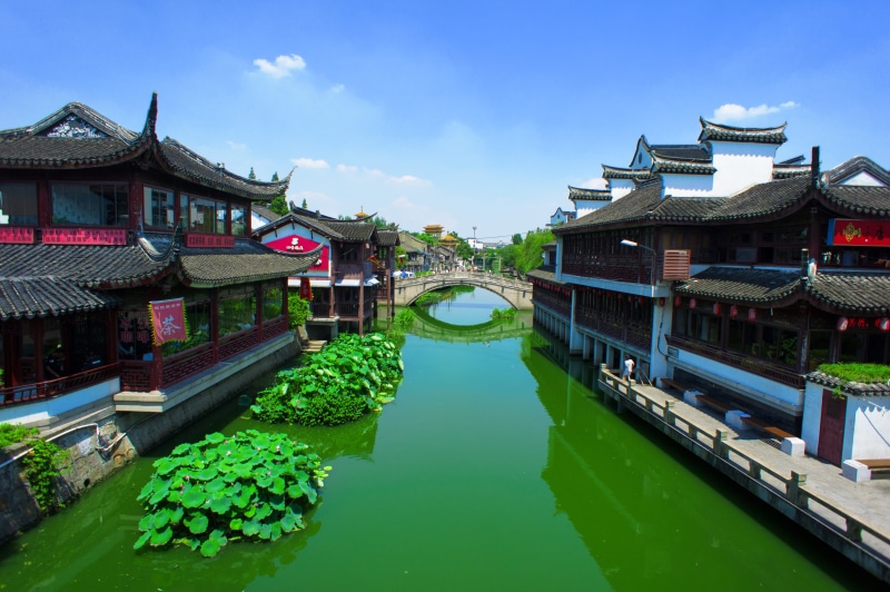 plant, built structure, waterfront, architecture, no people, travel destinations, 4K, building exterior, outdoors, china, day, nature, building, religion