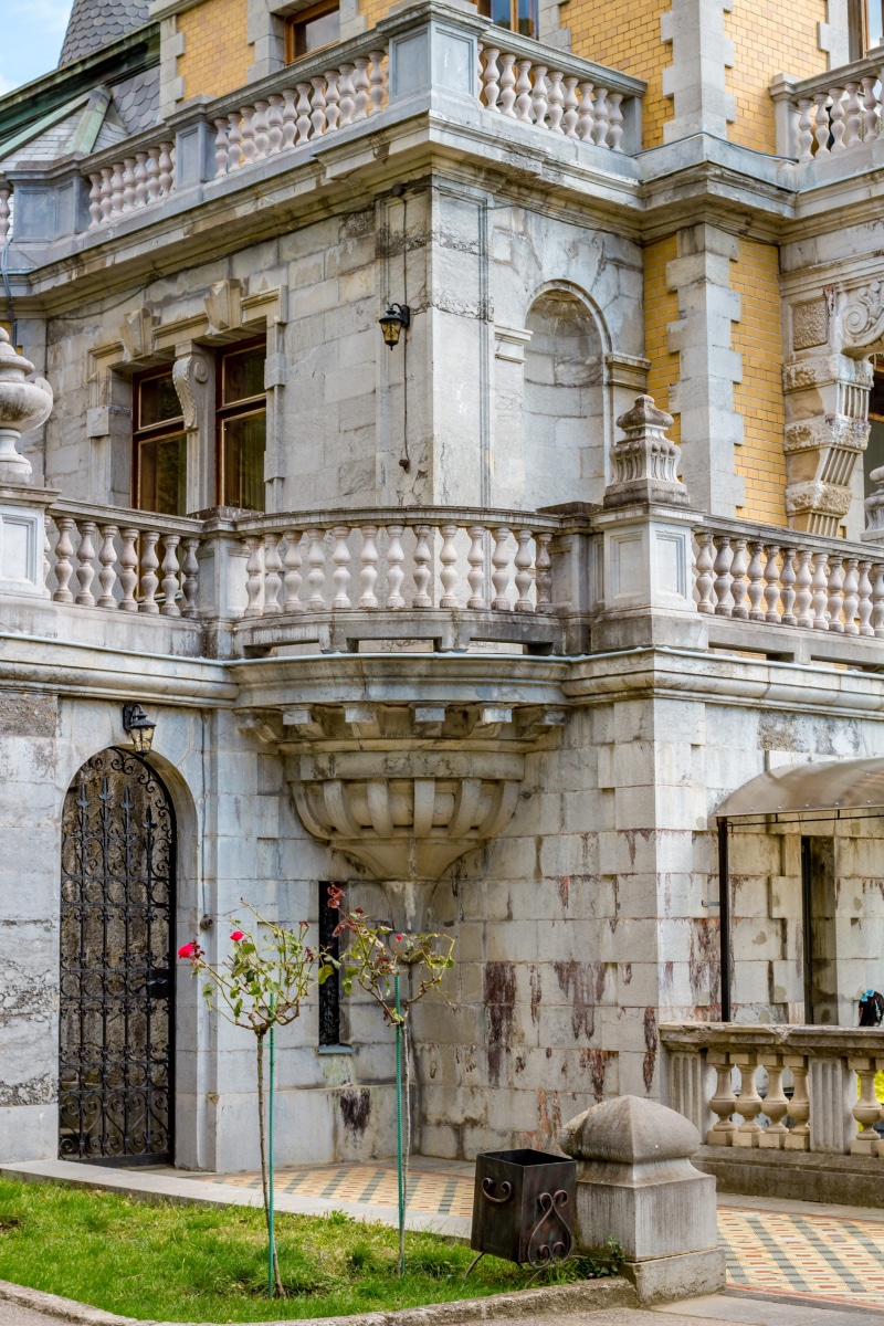 history, beautiful, massandra, palace, architecture, window, noble, stucco, building, work, crimea, nature, homestead, outdoors, building exterior, residential district