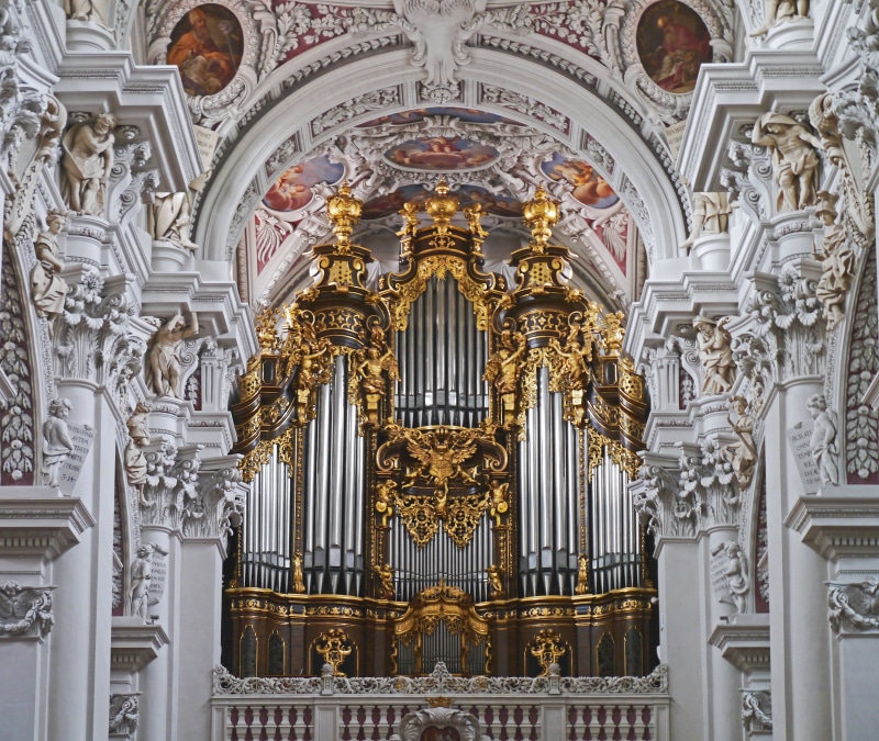 building exterior, old, gallery, figures, gold leaf, place of worship, 4K, musical instrument, ornate, religion, cathedral, the past, lush, baroque, spirituality