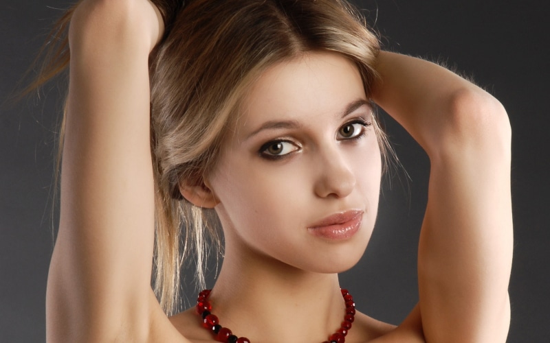 beaded, 2K, women, Alexis, necklace, Texas, red, s