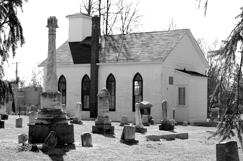 christianity, religion, nature, grave, history, built structure, house, halloween, belief, churchyard, cross, photo, scary, burial, old, grayscale, the past