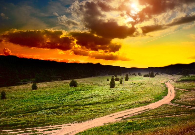 sun, blue, green, tuscany, cloud - Sky, landscape, 8K, road, field, dusk, farmhouse, color Image, green Color, environment, house, bale, meadow, paths
