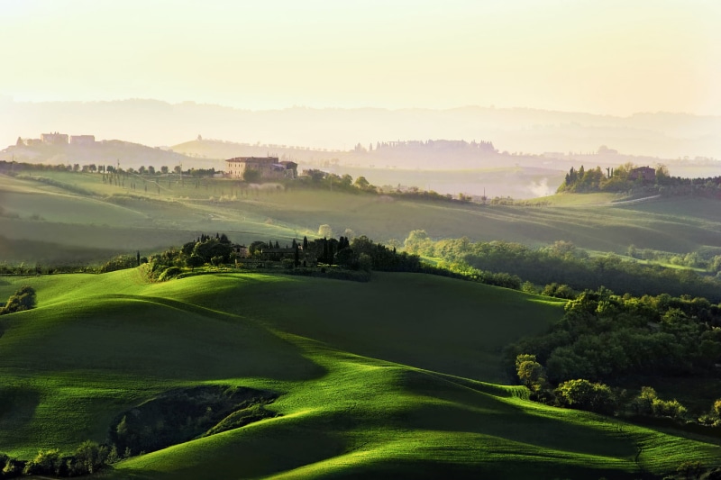 green, hills, haze, mountain, hill, sunrise - Dawn, sun, scenics, non-Urban Scene, pienza, sunlight, farm, springtime, 1080P, val dOrcia, field, italian Cypress