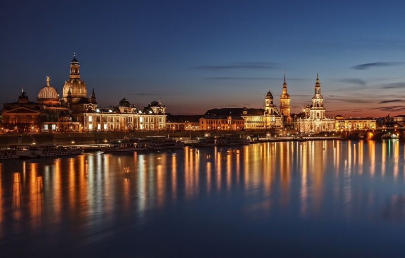 travel destinations, sky, building exterior, illuminated, 1080P, religion, belief, city, building, Dresden, river, waterfront, architecture, place of worship