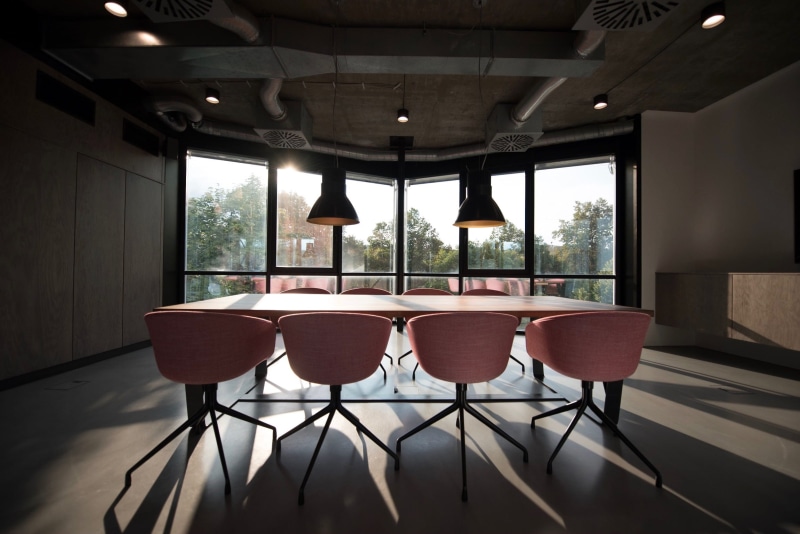 luxury, eight, inside, modern, domestic Room, setting, day, nature, glass - material, indoors, architecture, table, dining, 1080P, chairs, sunset, tiled floor