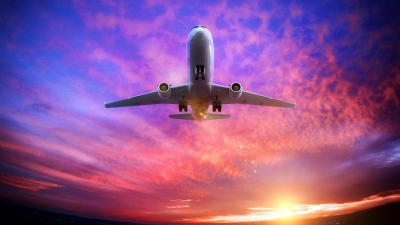 outdoors, no people, air vehicle, fly, journey, sky, aerospace industry, taking off, travel, low angle view, 4K, airplane, nature, cloud - sky, commercial airplane
