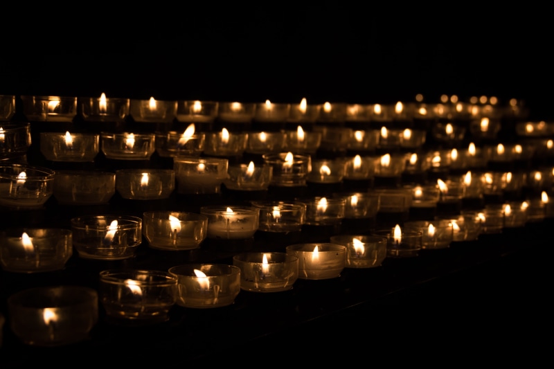 church, glowing, rest, hope, reflection, tealight, light, prayer, heat - temperature, candle, lightend, candles, christian, lighting, praying, dark, bright