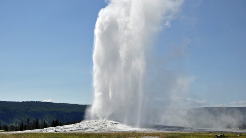 4K, Yellowstone National Park, Old Faithful