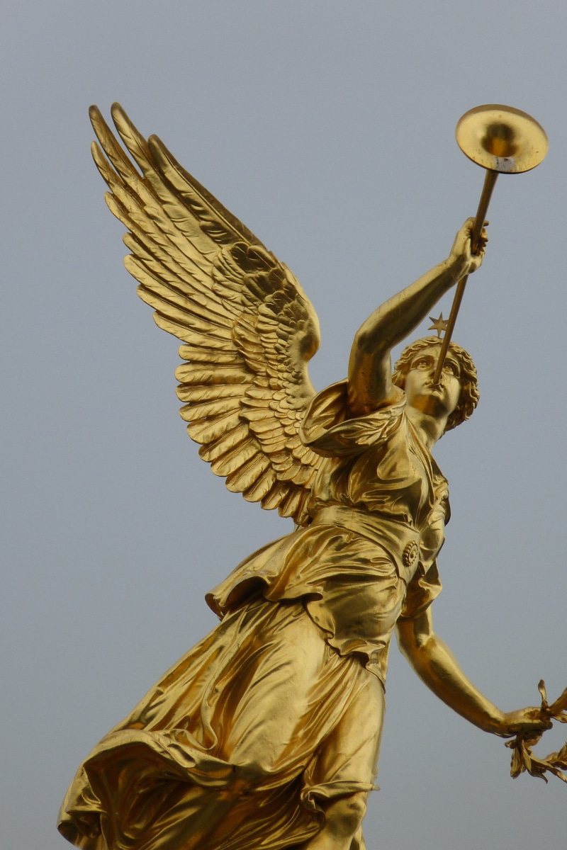 heavenly, authority, 4K, architecture, gold colored, nature, no people, day, low angle view, creativity, travel destinations, sculpture, representation