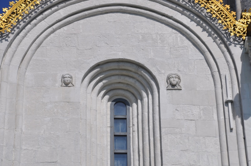 architectural column, built structure, the past, architecture, history, outdoors, 4K, low angle view, window, religion, ortodox, day, arch, building exterior