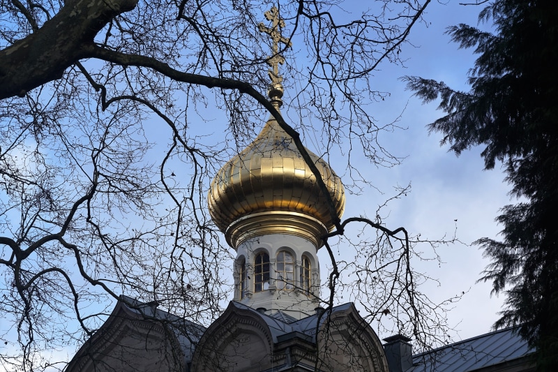tree, bare tree, spirituality, russians, baden baden, day, architecture, god, built structure, ortodox, no people, russian, church, 5K, russia, building exterior