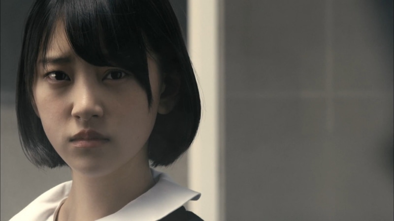 close-up, hairstyle, human face, headshot, offspring, indoors, Asian, face, innocence, front view, 1080P, depression - sadness, looking, child, looking at camera