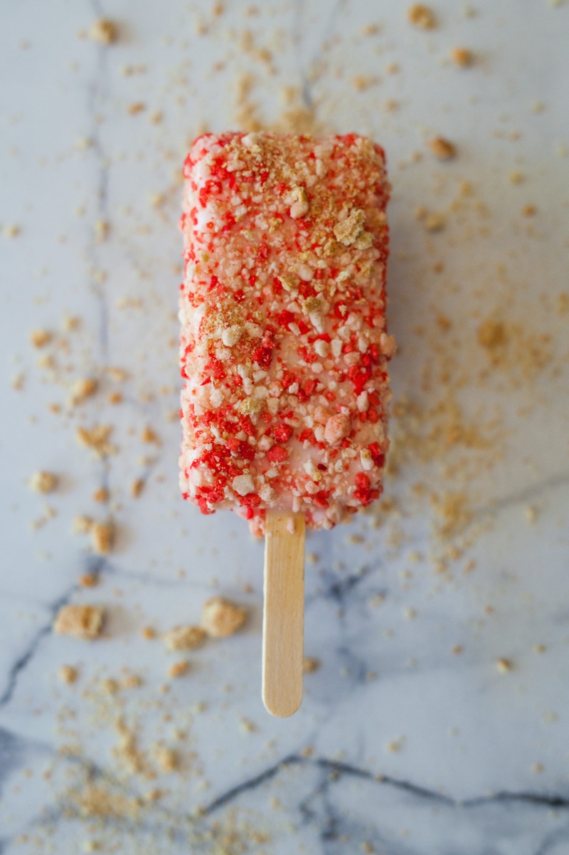 colorful, sweet, indulgence, toppings, photography, frozen sweet food, indoors, white, stick, berry fruit, 4K, topping, popsicle, no people, bookmark