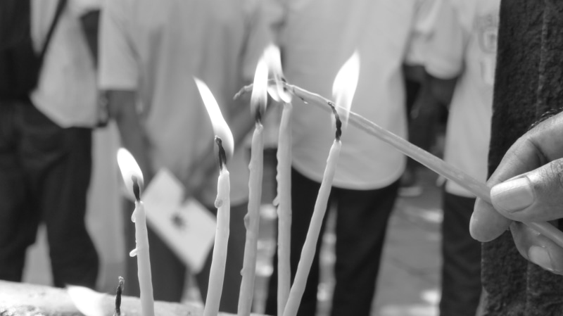 buddha, sri lanka, human hand, hindu, leisure activity, spiritual, burning, lifestyles, finger, 4K, fire, unrecognizable person, holy, faith, india, focus on foreground