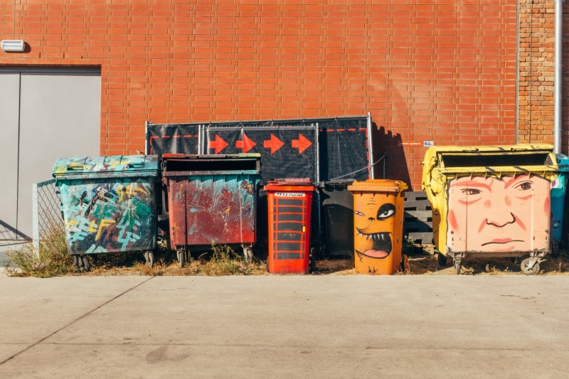 trash can, shopping cart, mural, wall - building feature, brick, wall, drawing, graffiti, can, day, art, color, garbage, 4K, footpath, painting, architecture