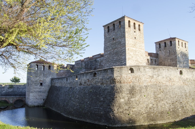 bulgaria, building exterior, no people, history, stone, nature, outdoors, building, old, fortress, spring, wall, the past, danube, tower, 5K, canal, river