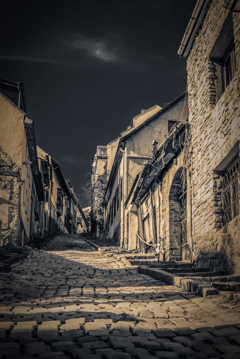 time, built structure, narrow, budapest, night, building, old ruin, city, architecture, direction, street, buildings, abandoned, the past, gül baba utca