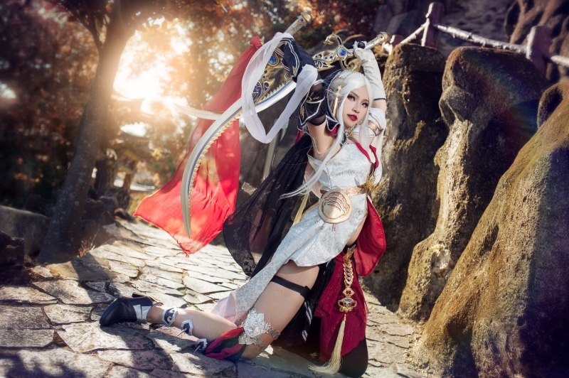 fabric, militant, trees, girl, nature, outfit, swords, 1080P, tile, elf, image, look, beauty, the girl-soldier, costume, cosplay, weapons, warrior, figure