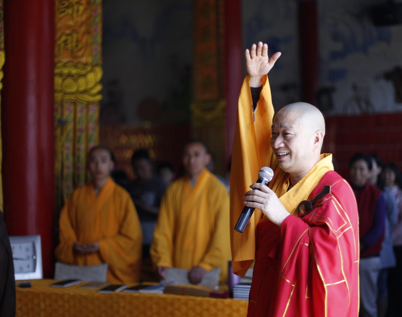 4K, religion, constant-mass division, architecture, waist up, monks, group of people, praying, people, robe, zen, men, arms raised, monk, spirituality