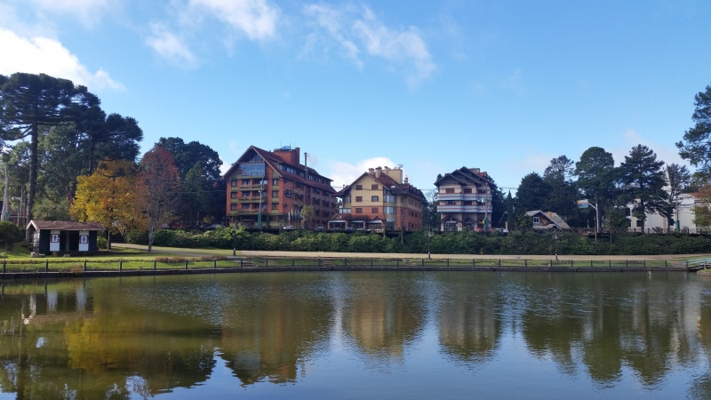 5K, tree, reflection, lake, Brazil, nature, blue, mountain ranges from rio grande do sul, residential district, o, outdoors, cloud - sky, sky, Campos Do Jordão