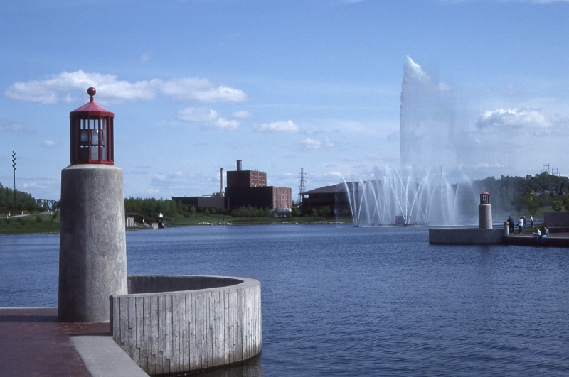 skyscraper, sky, city, office building exterior, tower, waterfront, omaha, day, building exterior, cloud - sky, building, water, sea, 4K, fountain, united states