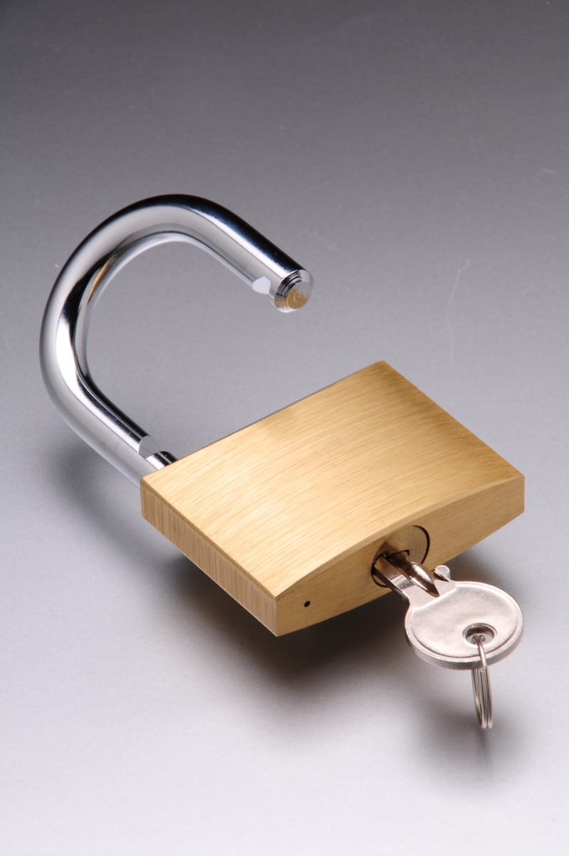 unlock, padlocks, 4K, gray, lock, safe, finance, studio shot, security, padlock, access, business, wealth, container, key, open, copy space, indoors, protection