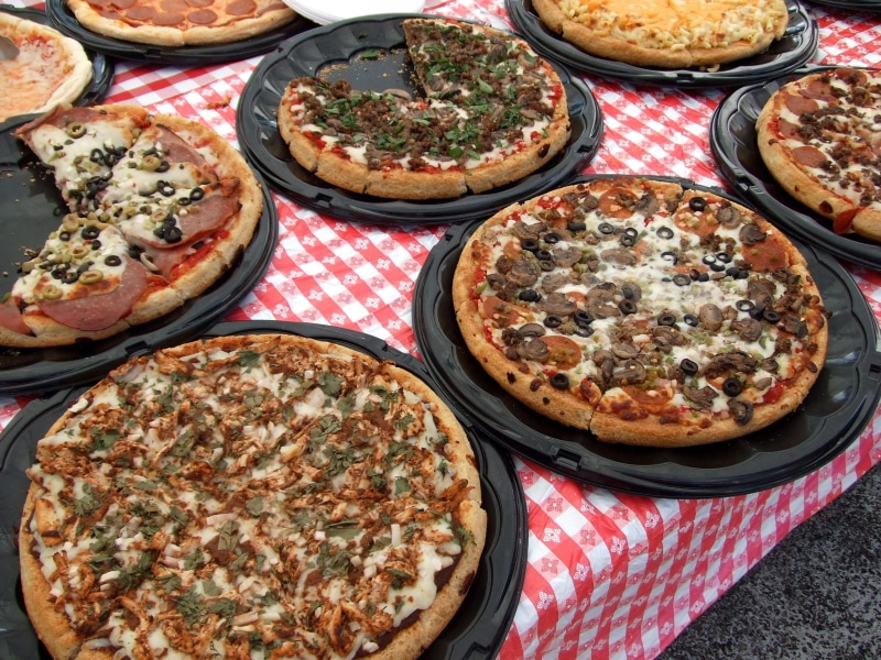 baked, checked pattern, cheese, food, gourmet, vegetarian food, choice, homemade, savory Sauce, high angle view, dough, tomato, cooked, pizzeria, ready-to-eat